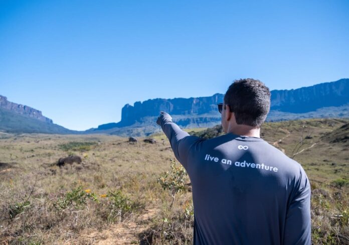 Lucas-Ribeiro-at-Mount-Roraima---Credito-Lucas-Gobatti