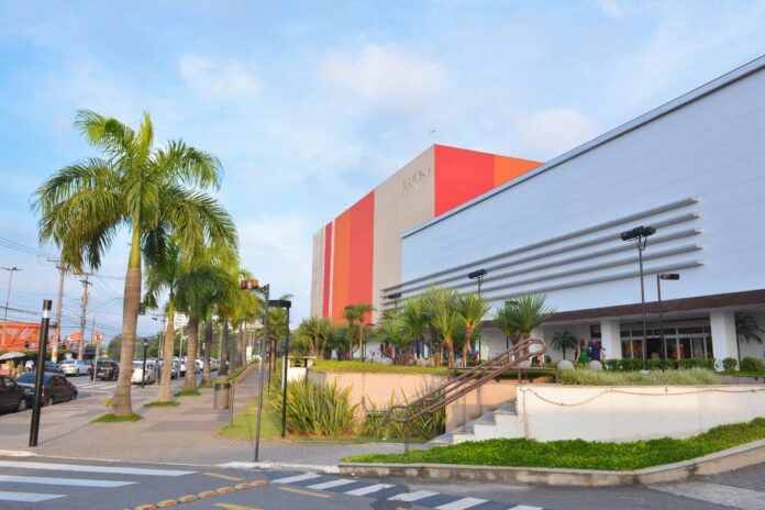 RAPOSO-SHOPPING-FACHADA