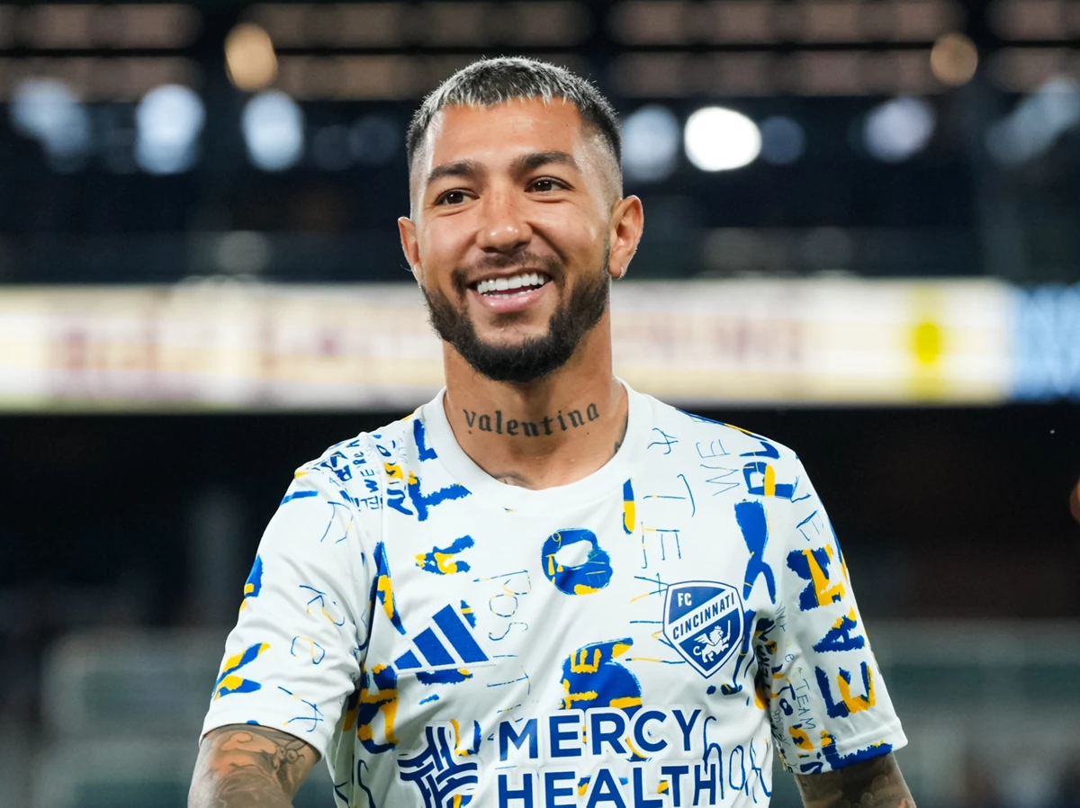 atlético-lucho acosta galo-galo reforco luciano acosta-lucho acosta corinthians-1736700694