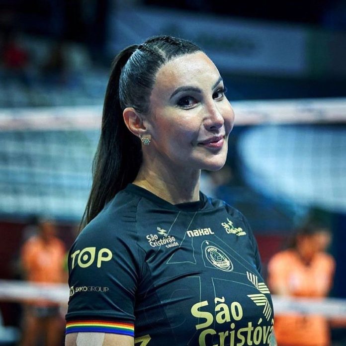 TIFFANY OSASCO FOTO