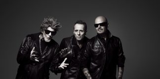 Banda Titãs se apresenta no Qualistage no Rio de Janeiro