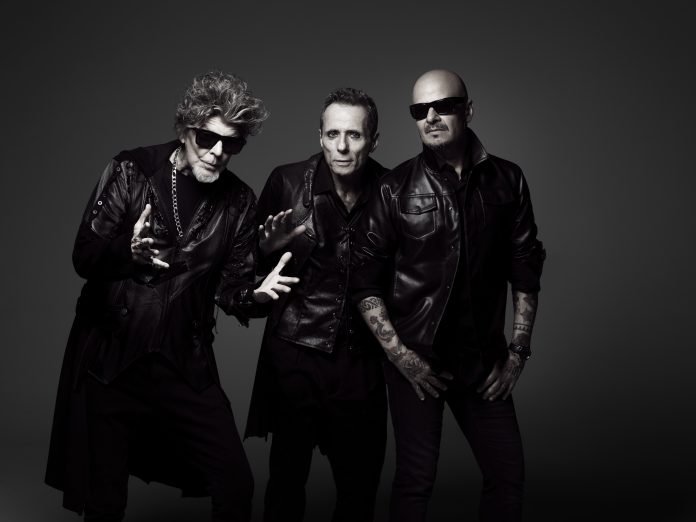 Banda Titãs se apresenta no Qualistage no Rio de Janeiro