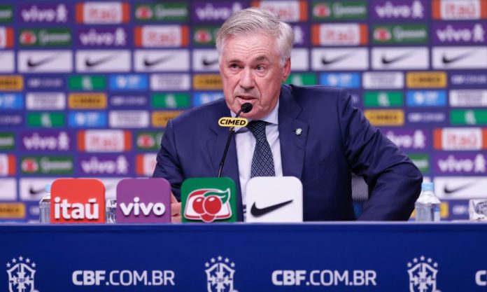 Treinador da Seleção Carlo Ancelotti
