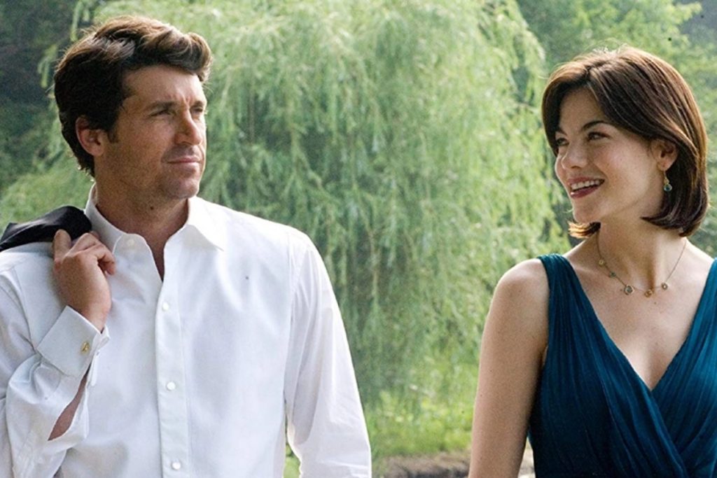 5 filmes de comédia romântica dos anos 2000 para assistir durante o mês de setembro 
