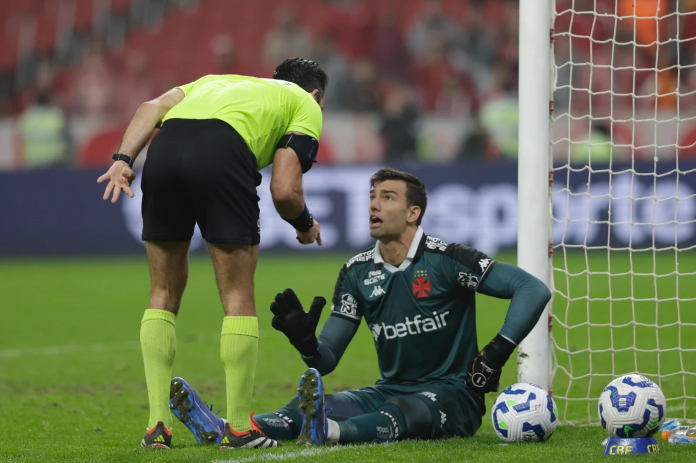 cera-goleiro-cbf