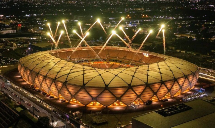 Sem o Maracanã, o Vasco consulta a Arena da Amazônia para mandar jogos contra Boca Juniors e Flamengo. Estádio traz retrospecto favorável ao clube.